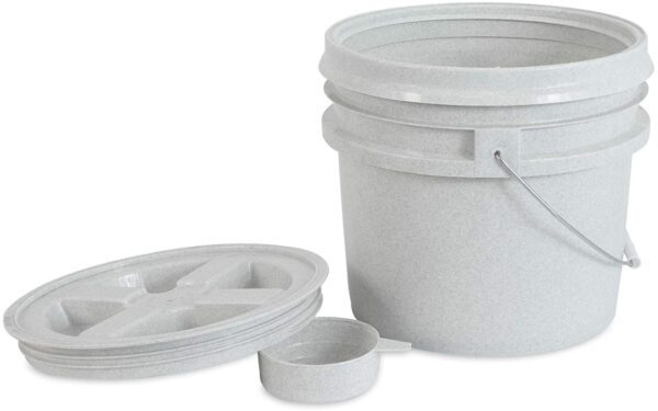 Vittles Vault Airtight Pet Food Container - Image 9